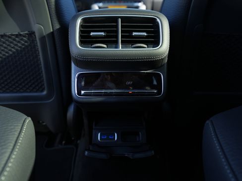 New 2026 Mercedes-Benz GLS 450 4MATIC image 48