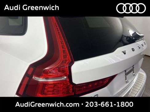 Used 2020 Volvo V60 T5 Cross Country w/ Protection Package Premier AWD/4WD image 13