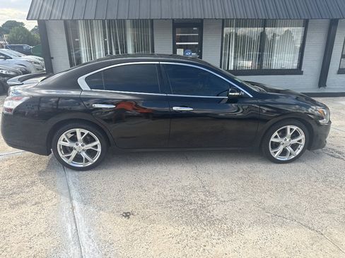 Used 2012 Nissan Maxima 3.5 SV w/ Sport Pkg FWD image 8