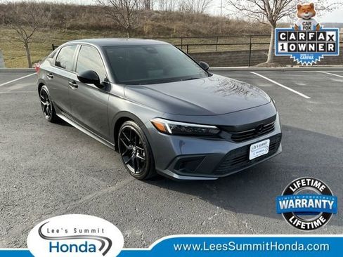 Used 2023 Honda Civic Sport image 1