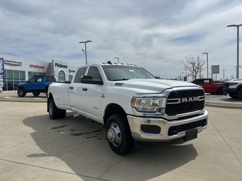 Used 2021 RAM 3500 Tradesman image 7
