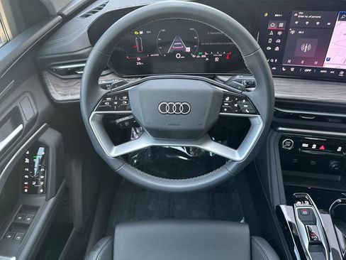 New 2025 Audi Q5 Premium Plus image 11