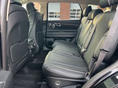 Used 2023 Genesis GV80 2.5T w/ Prestige 20" Package image 26