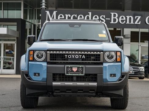 Used 2024 Toyota Land Cruiser image 2