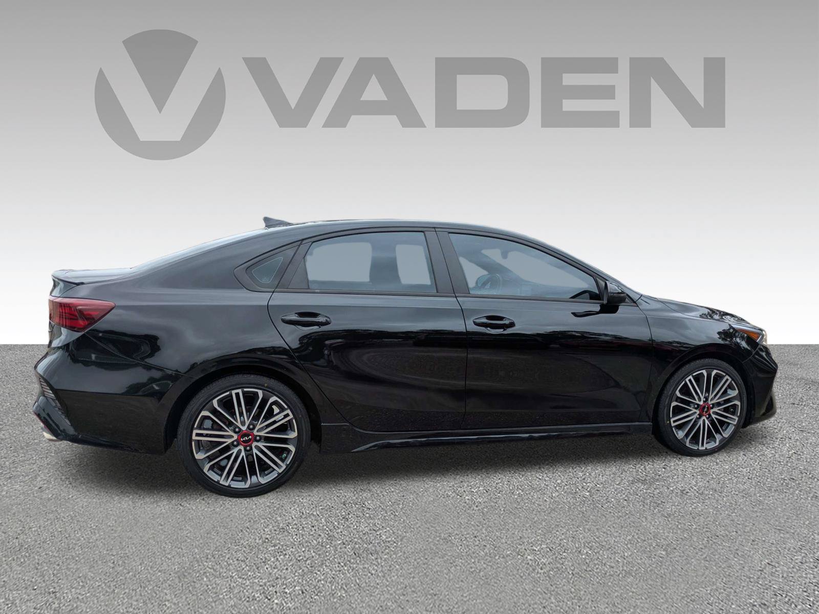 Used 2024 Kia Forte GT w/ GT2 Package FWD image 22