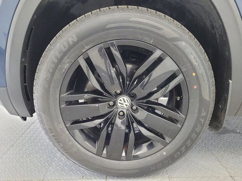 Used 2019 Volkswagen Atlas SEL FWD image 31