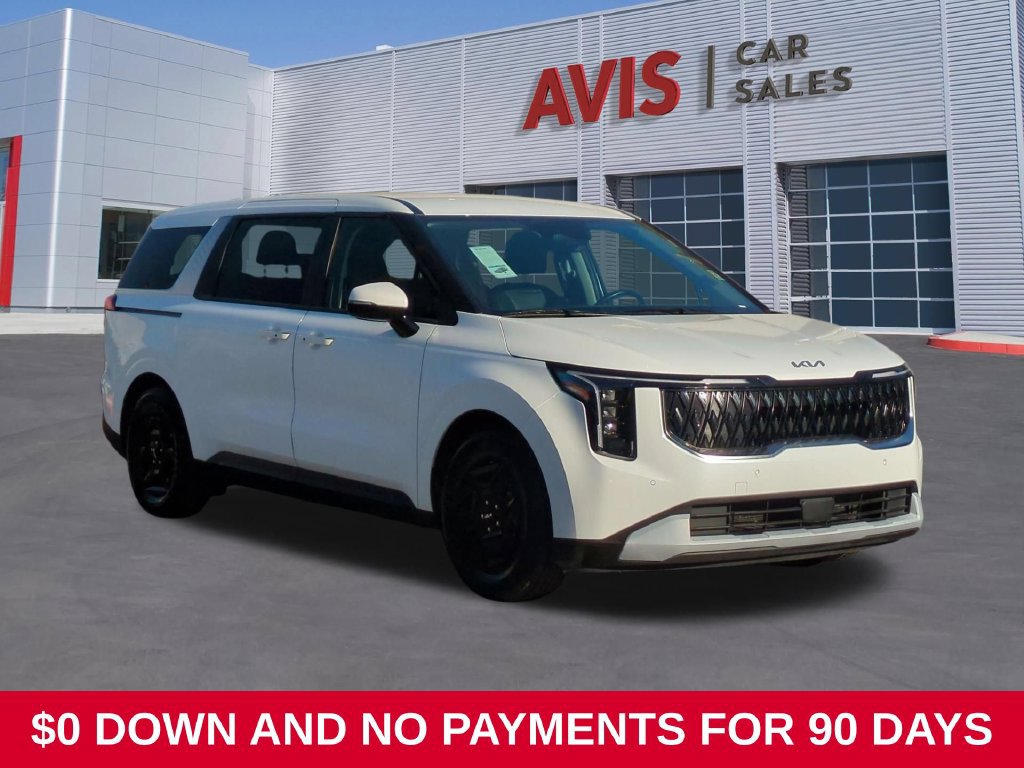 Used 2025 Kia Carnival FWD image 3
