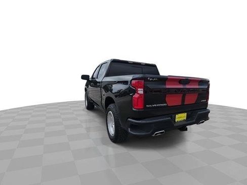Used 2025 Chevrolet Silverado 1500 RST AWD/4WD image 7