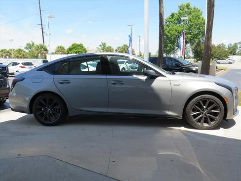 New 2026 Cadillac CT5 V RWD image 2