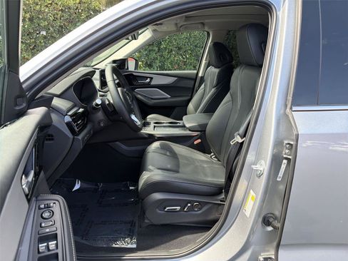 Certified 2026 Acura MDX w/ Technology Package AWD/4WD image 12