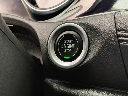 Used 2022 Buick Encore GX Select image 27