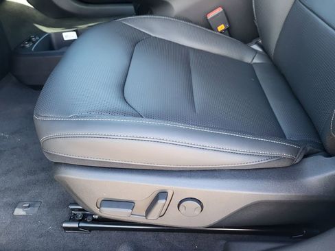 New 2025 Kia EV6 Wind image 8