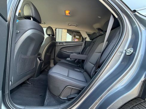 Used 2017 Hyundai Tucson Sport image 16