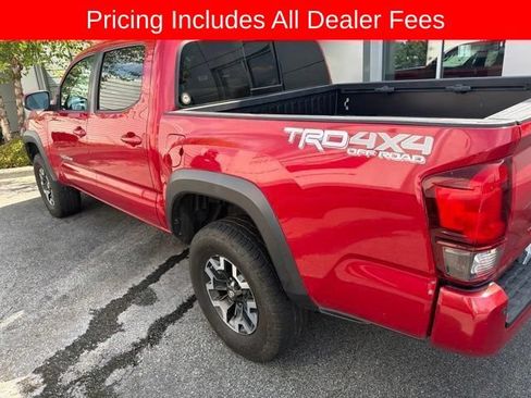 Used 2019 Toyota Tacoma TRD Off-Road w/ Technology Package AWD/4WD image 15