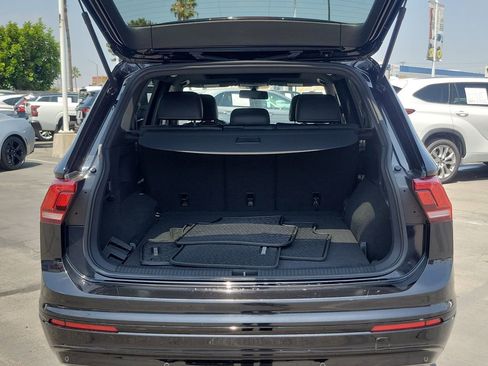 Used 2021 Volkswagen Tiguan SE R-Line AWD/4WD image 24