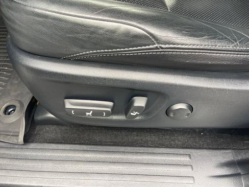 Used 2019 Toyota 4Runner Limited image 9