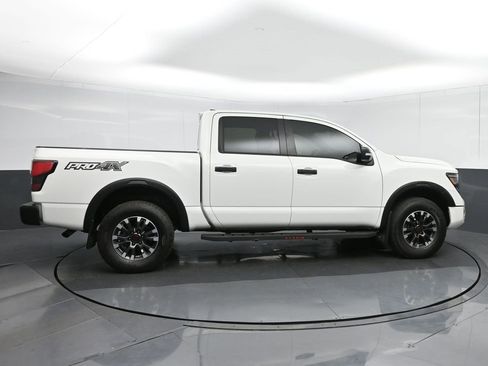 Used 2023 Nissan Titan PRO-4X w/ Pro-4x Convenience Package image 8