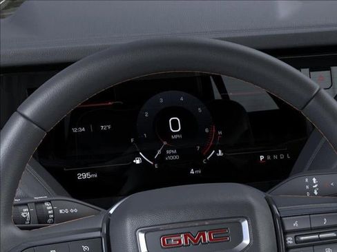 New 2025 GMC Yukon XL AT4 image 18