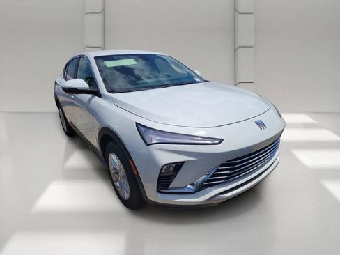 New 2026 Buick Envista Preferred FWD image 2