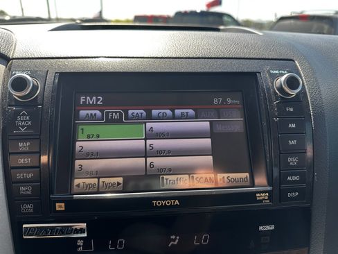 Used 2013 Toyota Tundra Platinum image 27