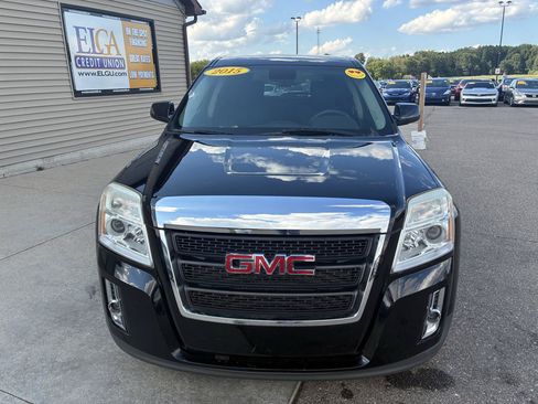 Used 2015 GMC Terrain SLE AWD/4WD image 2