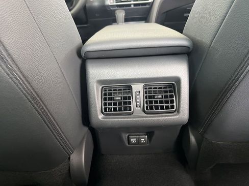 New 2026 Toyota Camry Hybrid AWD/4WD image 23