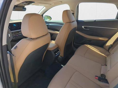 New 2025 Hyundai Sonata Limited image 20