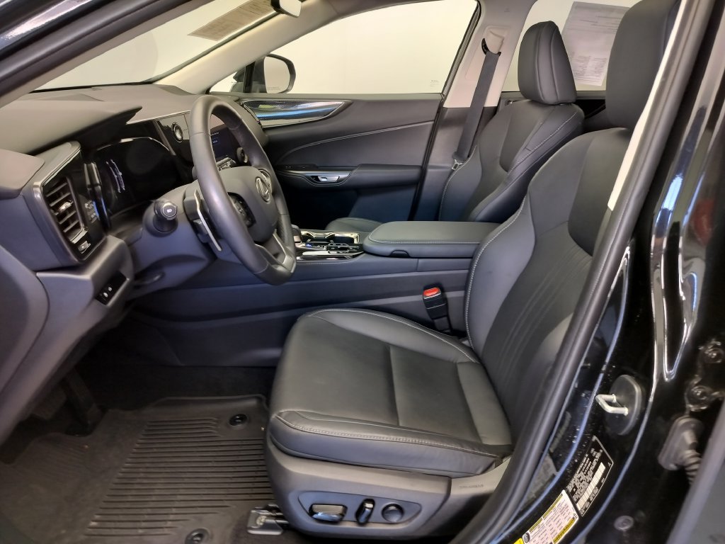 Used 2026 Lexus NX 350 AWD w/ Accessory Package (K3) image 8