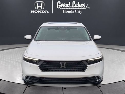 New 2026 Honda Accord Touring image 8