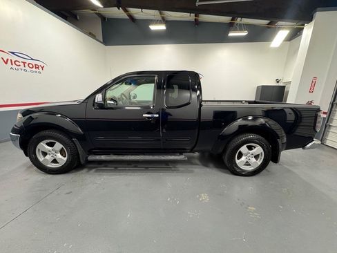 Used 2008 Nissan Frontier LE w/ Technology Pkg RWD image 5