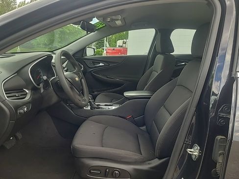 Used 2023 Chevrolet Malibu LT w/ Driver Confidence Package FWD image 11