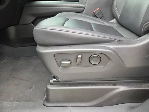 Certified 2025 Chevrolet Tahoe LT AWD/4WD image 28