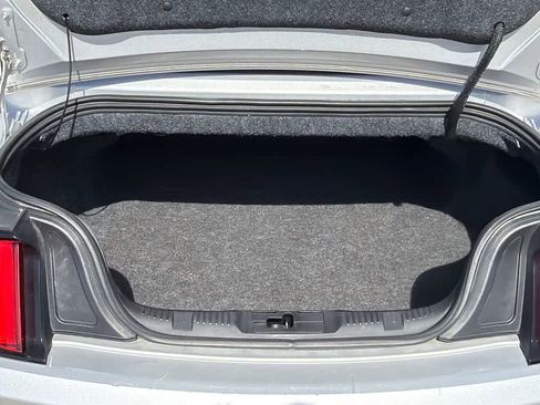 Used 2017 Ford Mustang Premium image 14