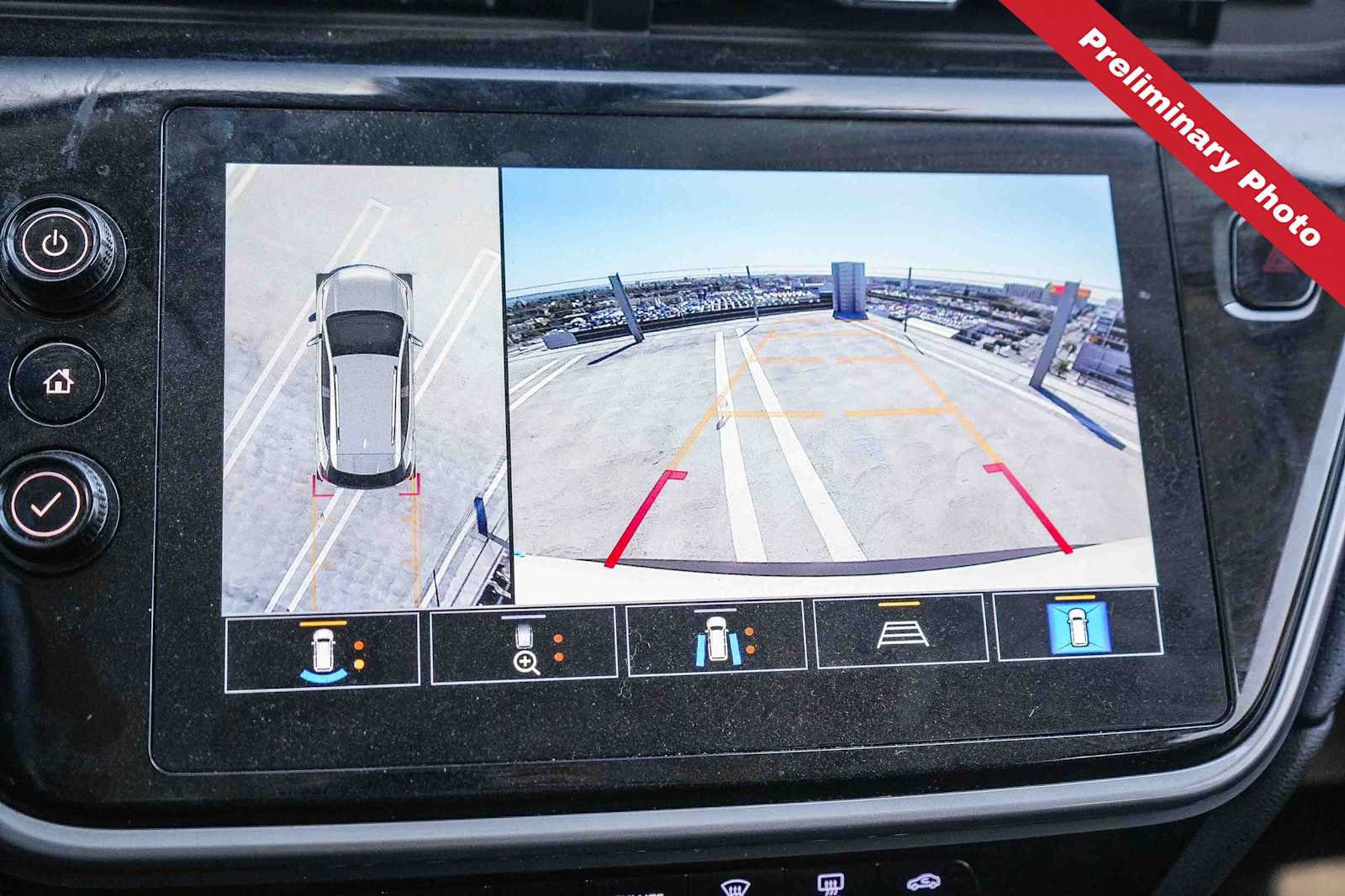 Used 2022 Chevrolet Bolt EUV Premier w/ Sun & Sound Package FWD image 19