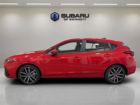 Used 2025 Subaru Impreza 2.0i Sport image 2