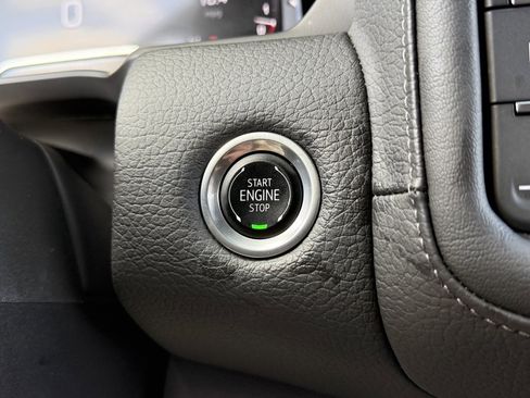 Certified 2024 GMC Yukon XL Denali image 43