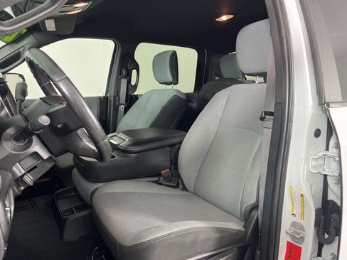 Used 2021 RAM 2500 Big Horn image 4