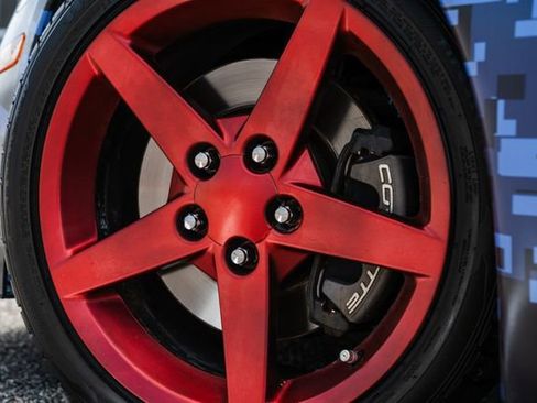 Used 2006 Chevrolet Corvette Coupe w/ Preferred Equipment Group image 3