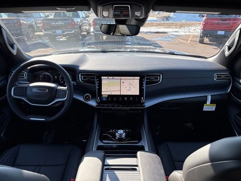 New 2026 Jeep Grand Wagoneer 4WD image 15
