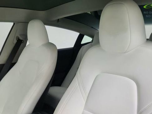 Used 2023 Tesla Model 3 Long Range AWD/4WD image 33