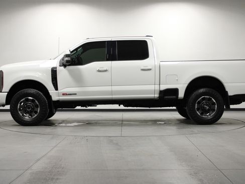 Used 2023 Ford F250 Lariat w/ Tremor Off-Road Package image 7