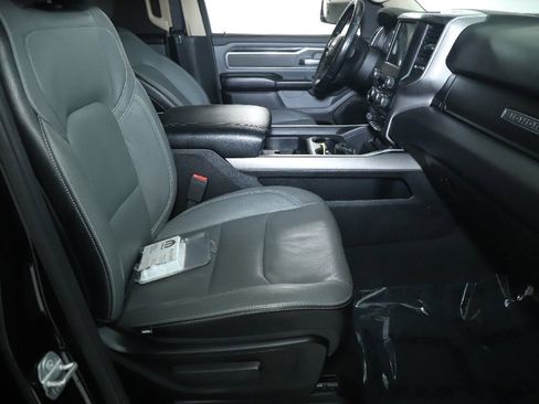 Used 2019 RAM 1500 Big Horn image 33
