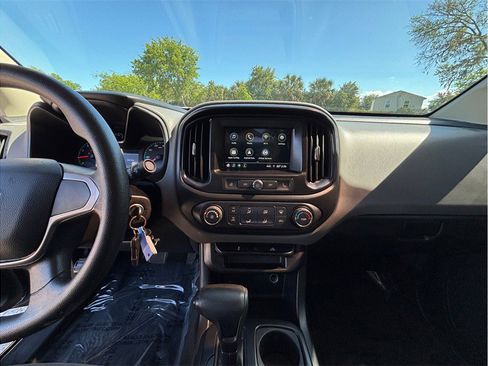 Used 2019 Chevrolet Colorado W/T w/ WT Convenience Package image 11
