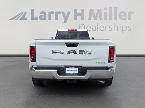 New 2026 RAM 3500 Tradesman AWD/4WD image 4
