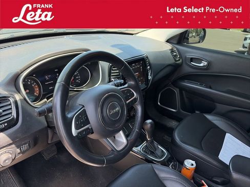Used 2020 Jeep Compass Latitude FWD image 10
