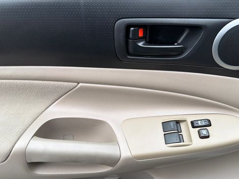 Used 2008 Toyota Tacoma 2WD Access Cab image 11