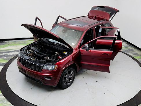 Used 2021 Jeep Grand Cherokee Limited w/ Quick Order Package 28K 80th AWD/4WD image 37