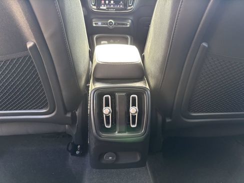 Used 2023 Volvo C40 P8 Recharge Plus AWD/4WD image 26