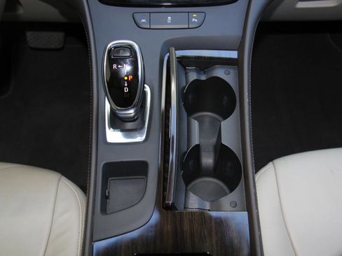 Used 2018 Buick LaCrosse Premium image 18