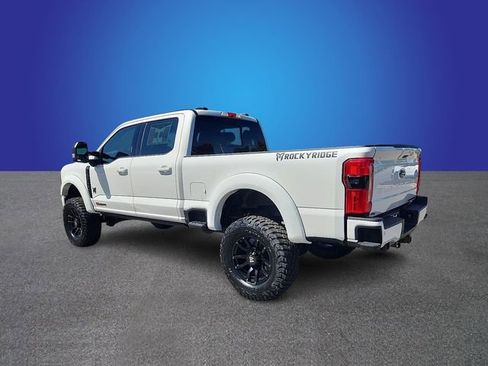 New 2024 Ford F250 Lariat w/ Lariat Ultimate Package AWD/4WD image 2